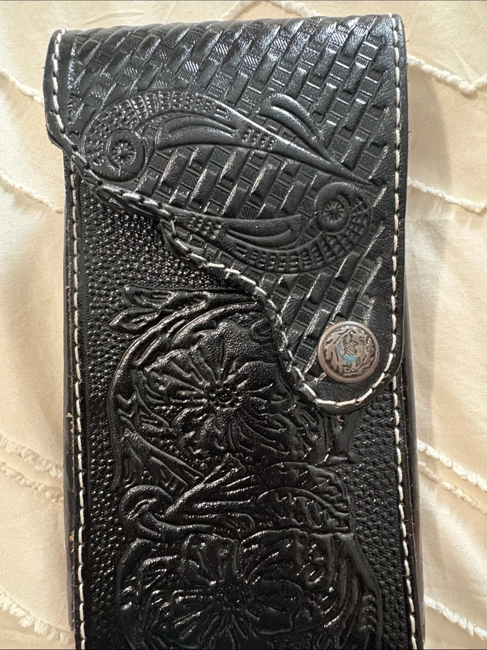 Men's Black Tooled Leather Wallet Phone Case - Classic Bifold Style